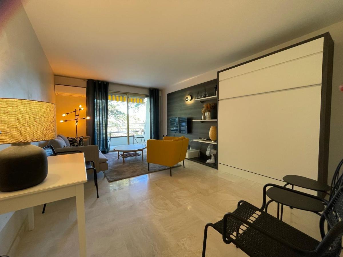 C012-Appartement Confortable Avec Piscine, Tennis Et Grand Parc Cannes Luaran gambar